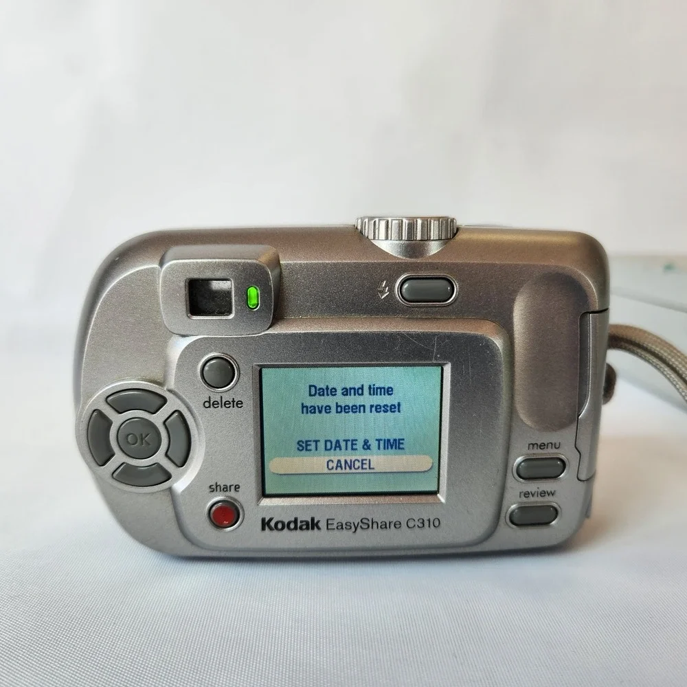 VTG Kodak EasyShare C310 4.0MP Compact Digital Camera Tested Includes Manual EUC